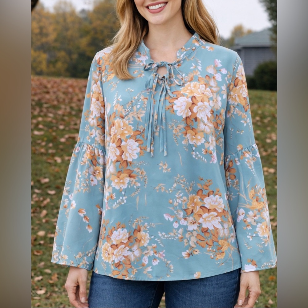 -SHEIN Curve Floral Flare Sleeve Tie Neckline Mint Blue Blouse 2XL